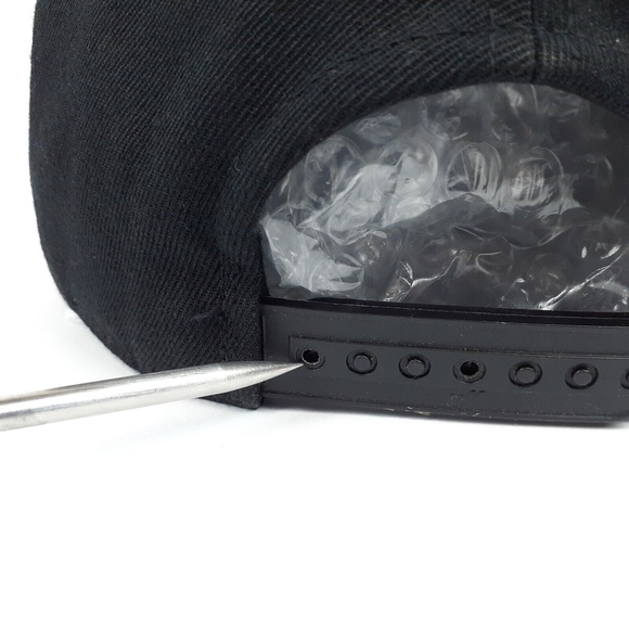 Flexfit One Ten Volcom Men's Snapback Hat Genuine Canvas Cap Man Blend Black - Picture 4 of 12